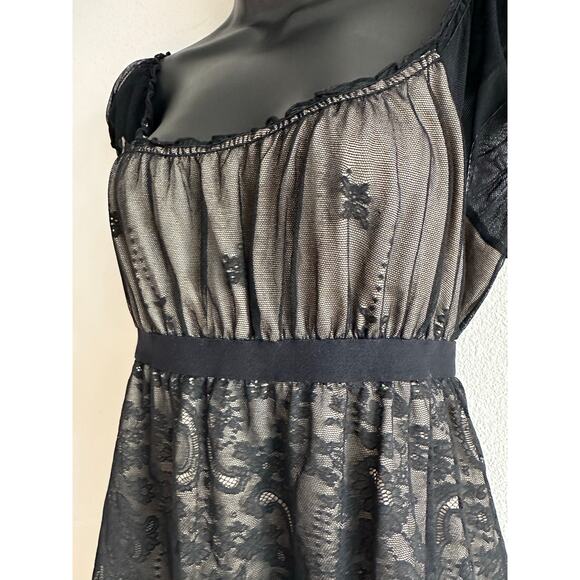 Vintage Black Lace Milkmaid Top XL – Sheer Mesh Peasant Blouse - Picture 3 of 7